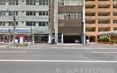 コンビニ　ローソン札幌南3条西店（コンビニ）まで244m