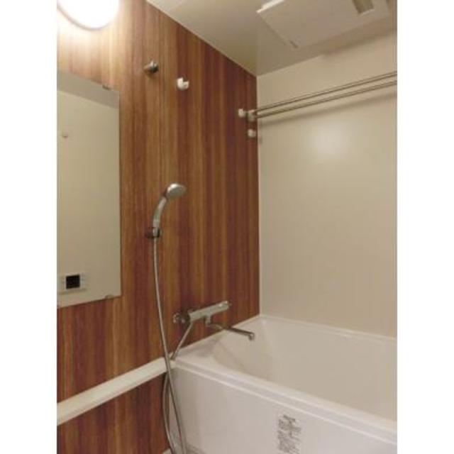 バス・シャワールーム　※写真は同タイプ住戸です。