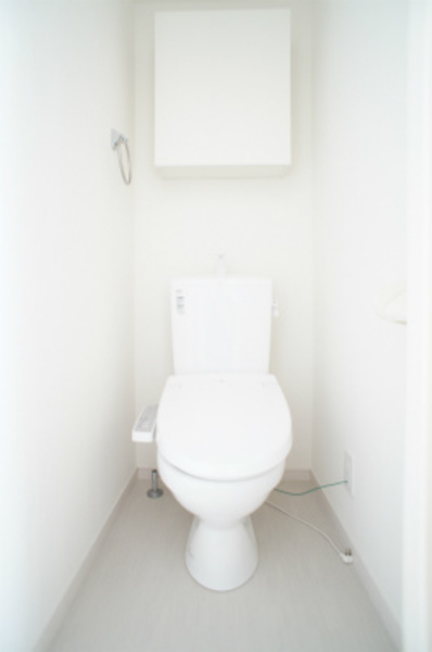 トイレ　温水洗浄便座