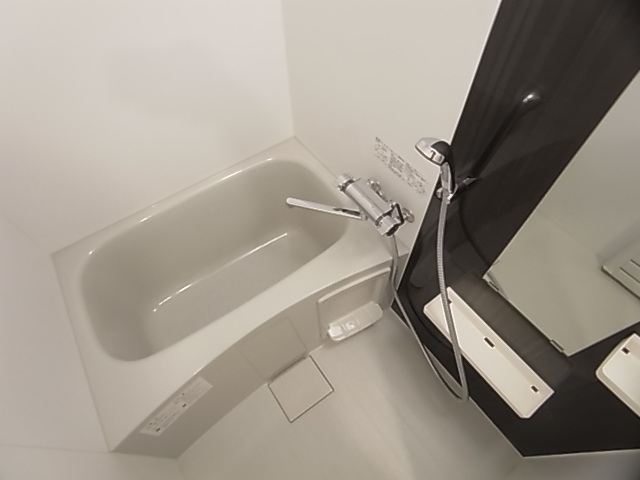 バス・シャワールーム　バスルーム