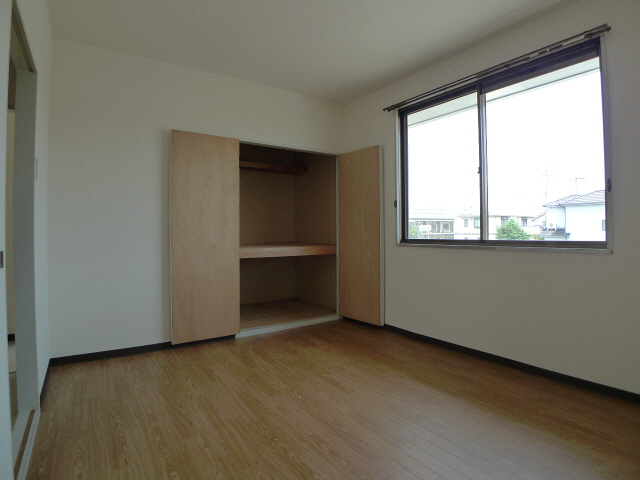 収納　※写真は別室