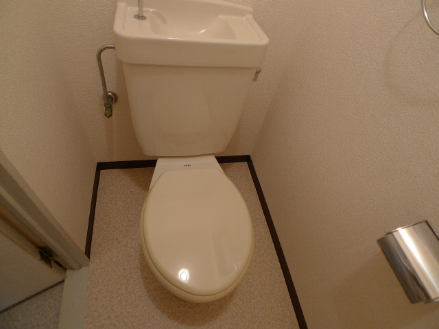 トイレ　※写真は別室