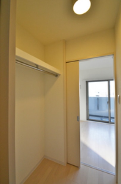 収納　※別部屋参考写真です
