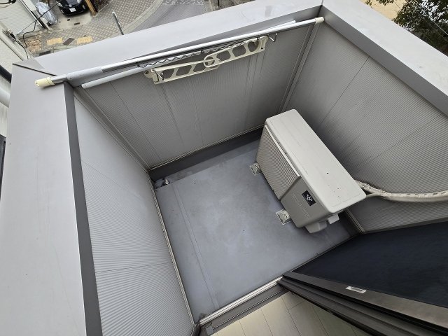 バルコニー　開放的で明るい空間を演出してくれるバルコニーです