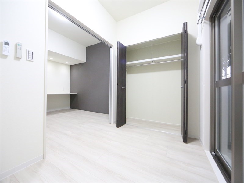 その他部屋・スペース　洋室4.5帖　クローゼット付（収納充実してます）