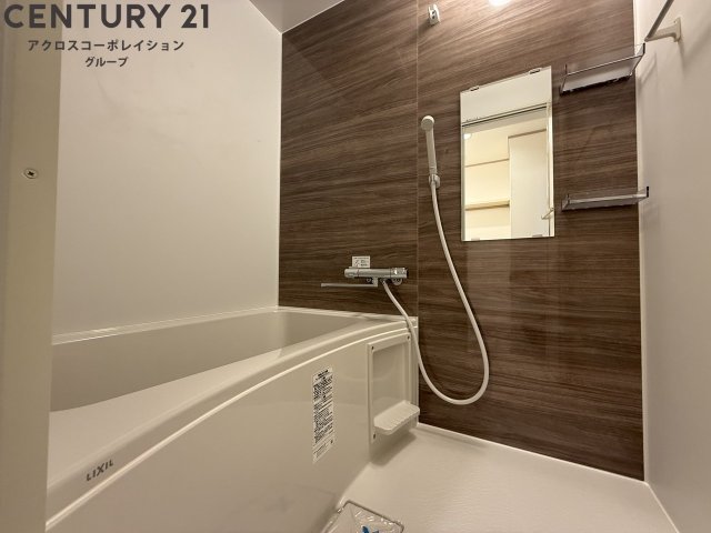 バス・シャワールーム　清潔感のあるバスルーム♪