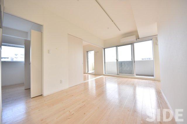 居室・リビング　※別号室参考画像