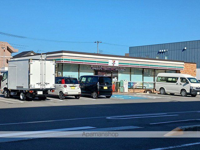 コンビニ　セブンイレブン湊御殿店様（コンビニ）まで170m