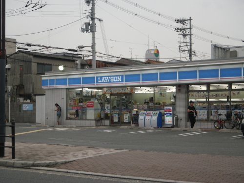 コンビニ　ローソン 巽北一丁目店（コンビニ）まで208m