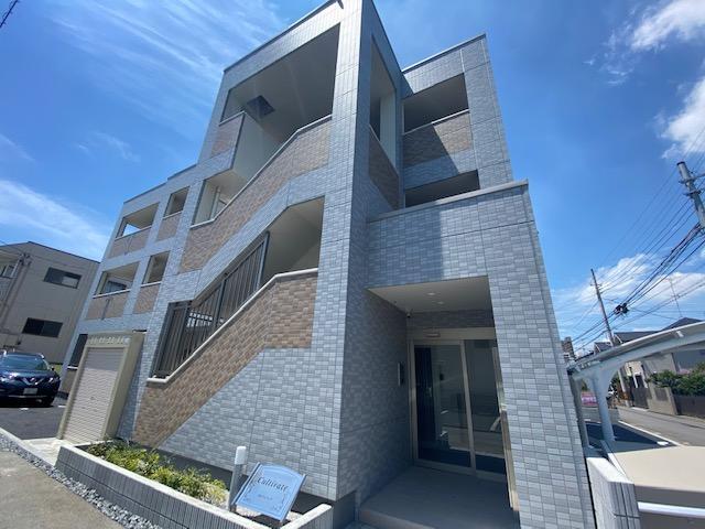 建物外観　外観写真（昼）