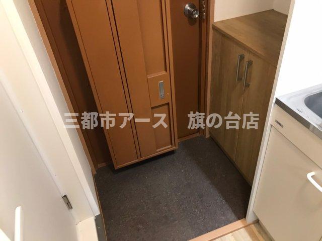 玄関　メゾン・ド・シュミネ
