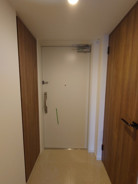 玄関　※写真は同タイプ住戸です。