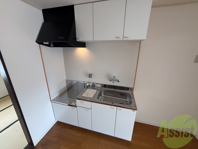 キッチン　ファミリータイプのキッチンです。
