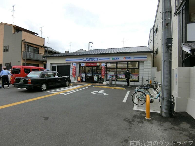 コンビニ　ローソン仁和寺街道七本松店（コンビニ）まで410m