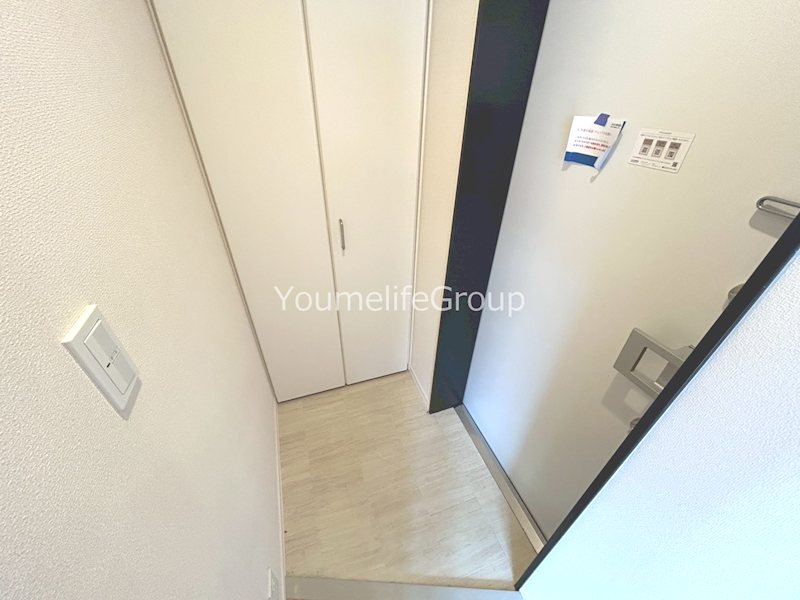 玄関　※別部屋参考写真※