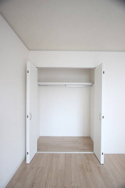 収納　同物件別号室の写真