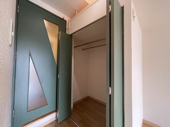 収納　※別部屋の写真です