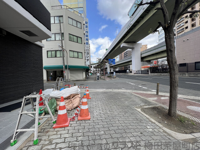 その他　周辺道路（その他）まで10m