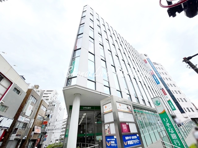 銀行　りそな銀行　上大岡支店（銀行）まで1079m