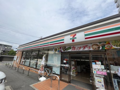 コンビニ　セブン-イレブン名古屋御器所通２丁目（コンビニ）まで344m