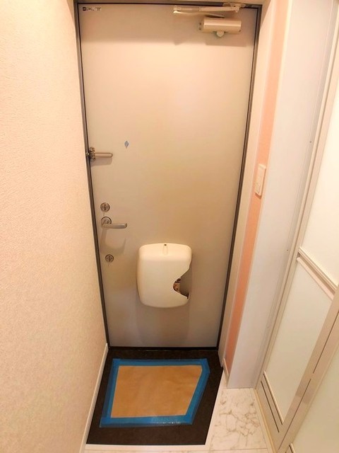 玄関　同仕様タイプ