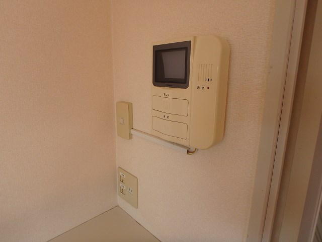 セキュリティ　TVインターホンあり