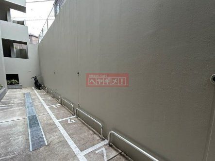 駐車場　バルコニー