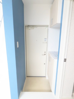 玄関　他部屋の参考写真です。