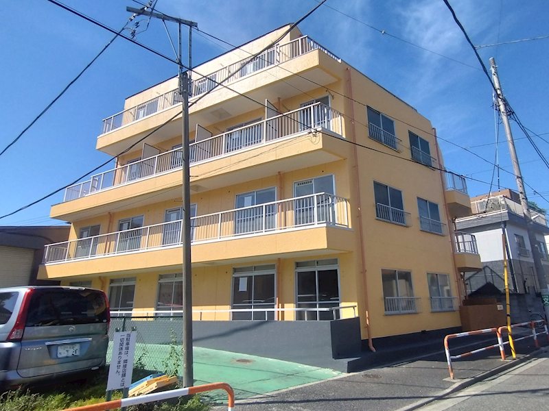 建物外観　西新井大師西駅徒歩１３分