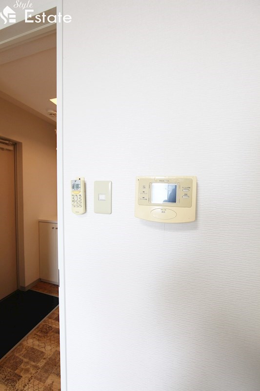 セキュリティ　カラーモニター付きインターホン