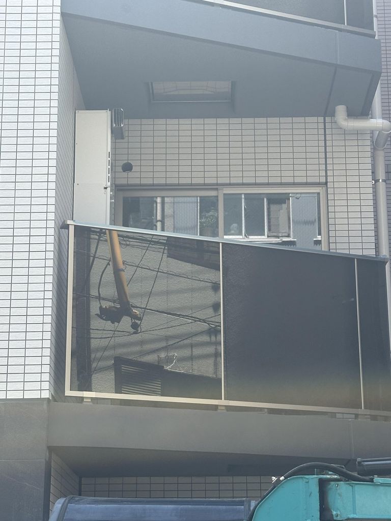 バルコニー　エントランス