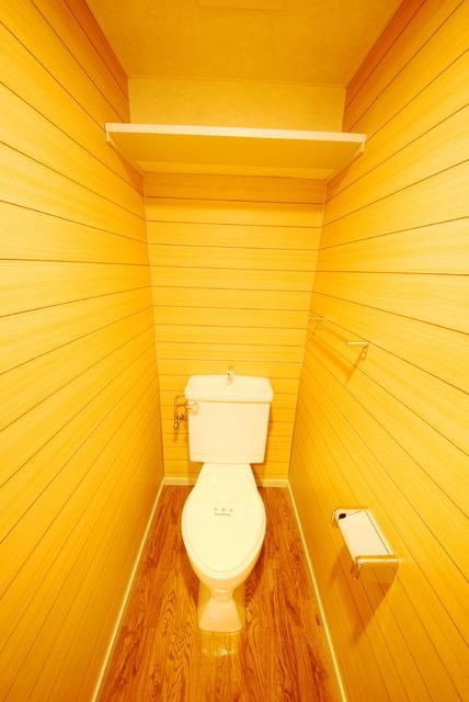 トイレ　トイレ上棚スペース有り♪