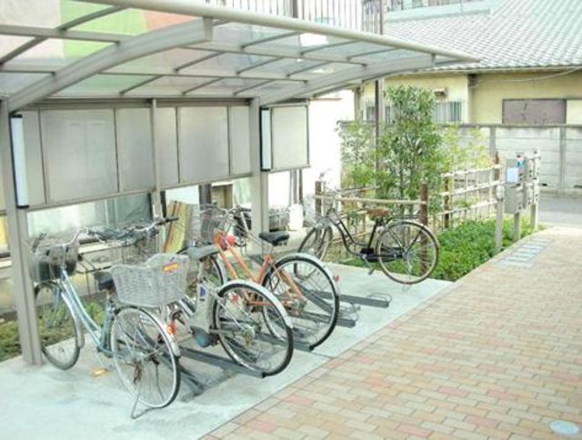 その他共有部分　駐輪場完備