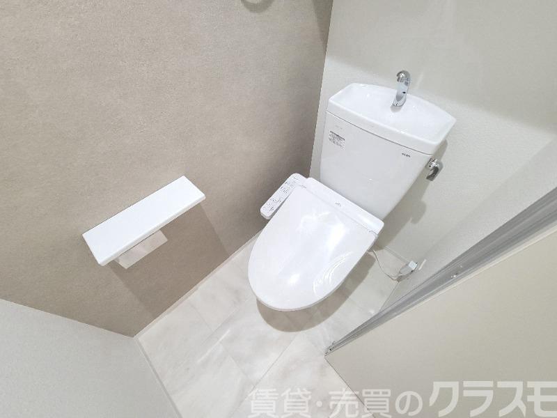 トイレ　ウォシュレット＆ウォームレット