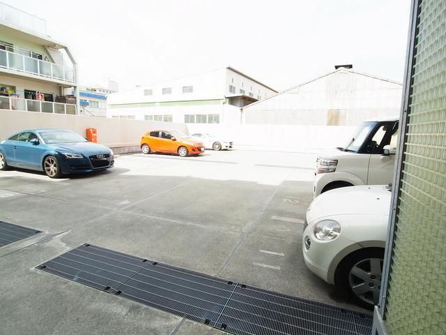 駐車場　♪敷地内駐車場♪「