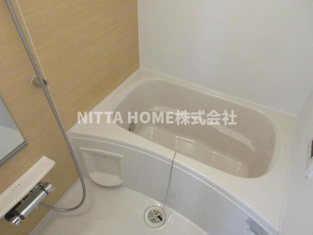 バス・シャワールーム　追い炊き機能・浴室乾燥機も設置済み◎