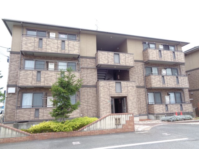 建物外観　シャルル　III棟・軽量鉄骨造