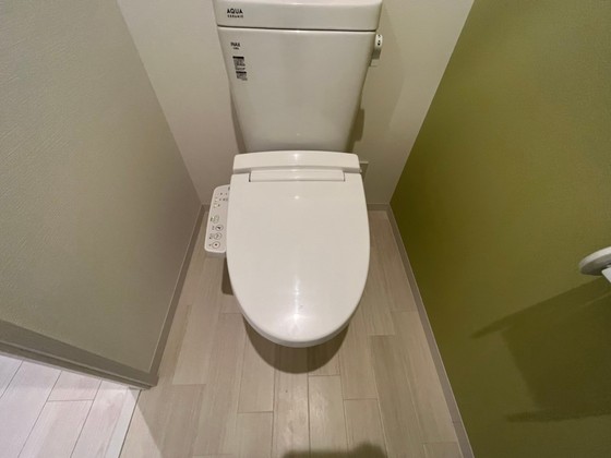 トイレ　※別部屋の写真です