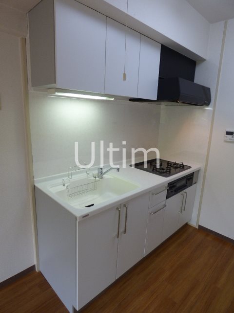 キッチン　別部屋のお写真です。ご参考までに！