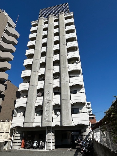建物外観　■1995年9月完成のRC造マンション