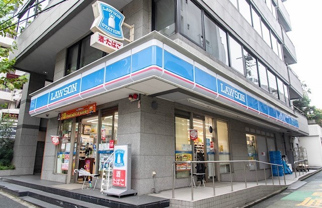 コンビニ　ローソン　渋谷東一丁目店（コンビニ）まで69m
