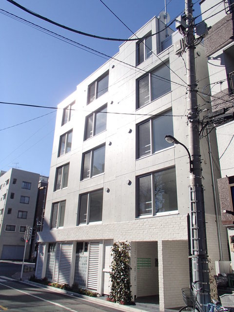 建物外観　コンクリート打ちっ放しのオシャレな外観♪