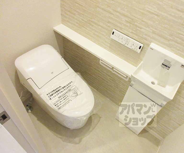 トイレ　ウォシュレット完備