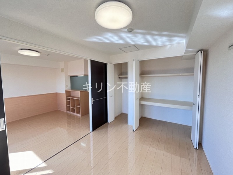 収納　同建会社同モデル。