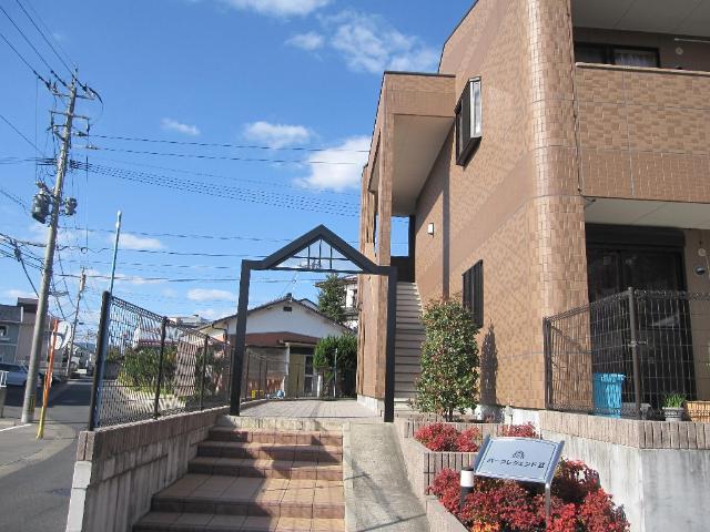建物外観　外観写真（昼）
