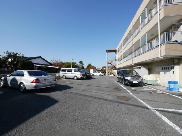 その他共有部分　★敷地内駐車場★