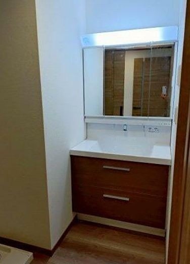 洗面設備　※同仕様写真