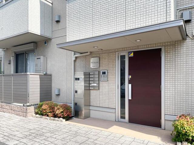 エントランス　エントランス