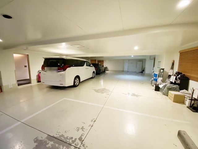 駐車場　タウンハウジングレジデンス事業部　恵比寿店・赤坂店までお問…