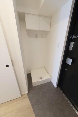 玄関　収納もある玄関です